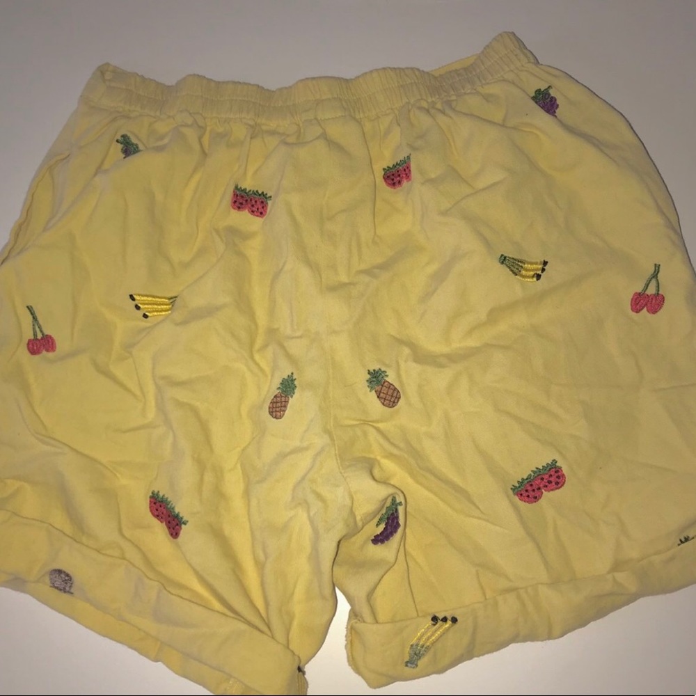 ๐๐๐๐fruity shorts๐๐๐๐ - Picture 2 of 3